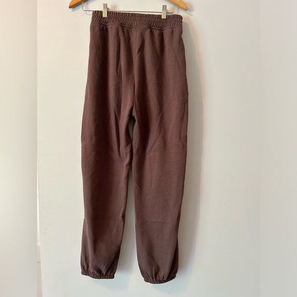 Zara Leisure Sweatpants. - Picture 3 of 4